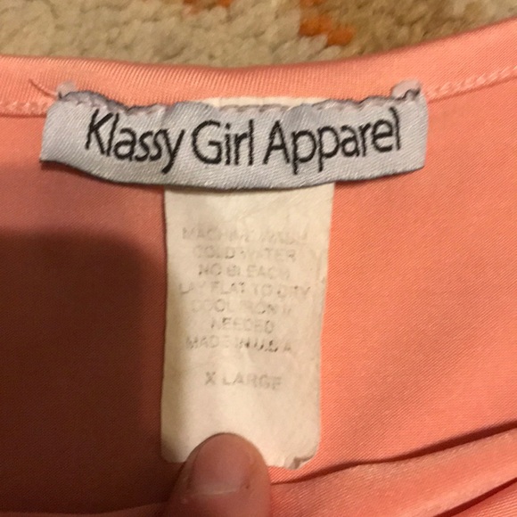 Woman’s layering top - Picture 2 of 2